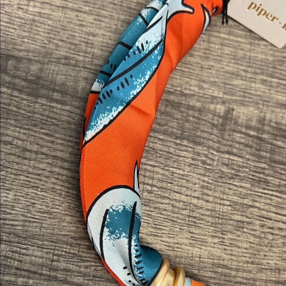Piper K | Scarf Necklace - Picture 4 of 10